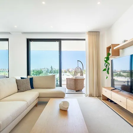 アパート Stylish 2-bed With Pool At Dona Ana Residences ラゴス