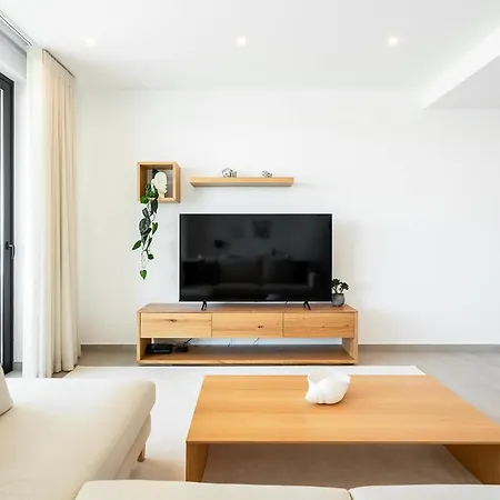 Stylish 2-bed With Pool At Dona Ana Residences דירה