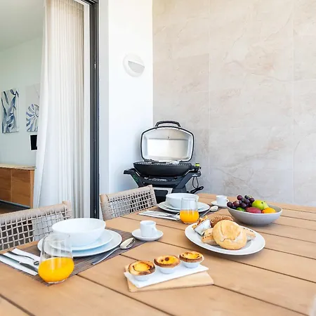 Stylish 2-bed With Pool At Dona Ana Residences דירה לאגוּ‏ש