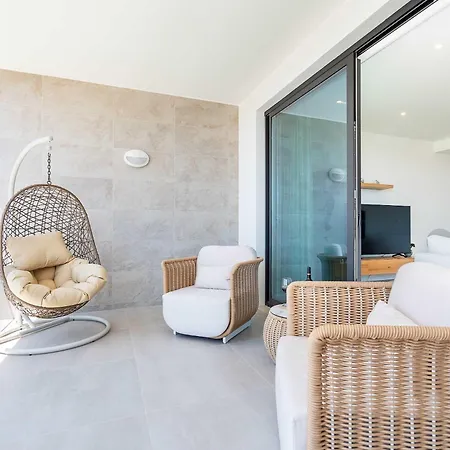 Stylish 2-bed With Pool At Dona Ana Residences דירה *