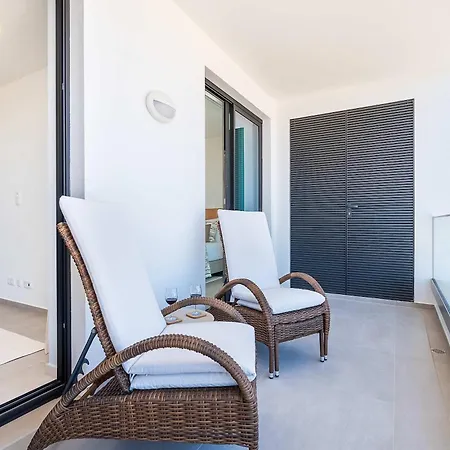 Stylish 2-bed With Pool At Dona Ana Residences דירה לאגוּ‏ש